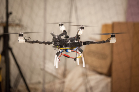 Myfacemood - Progetta il tuo Drone da sogno con il MIT