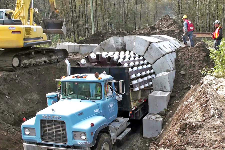 Myfacemood - Camion Perfora Tunnel