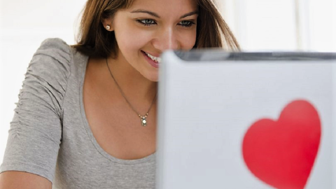 Myfacemood - Dating Online 5 cose da dire nel tuo primo messaggio