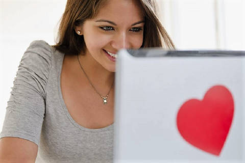 Myfacemood - Dating Online 5 cose da dire nel tuo primo messaggio