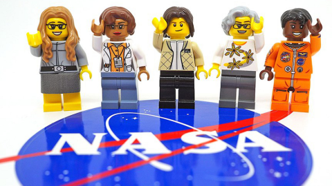 Myfacemood - Lego presto produrrà cinque nuovi personaggi spaziali!