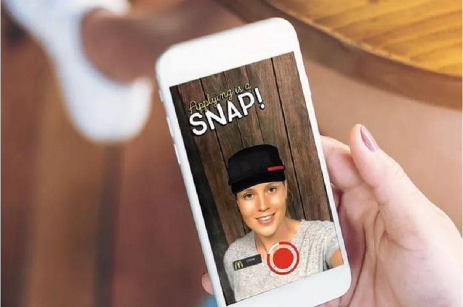 Con Snaplications, McDonald's recluterà i giovani attraverso Snapchat